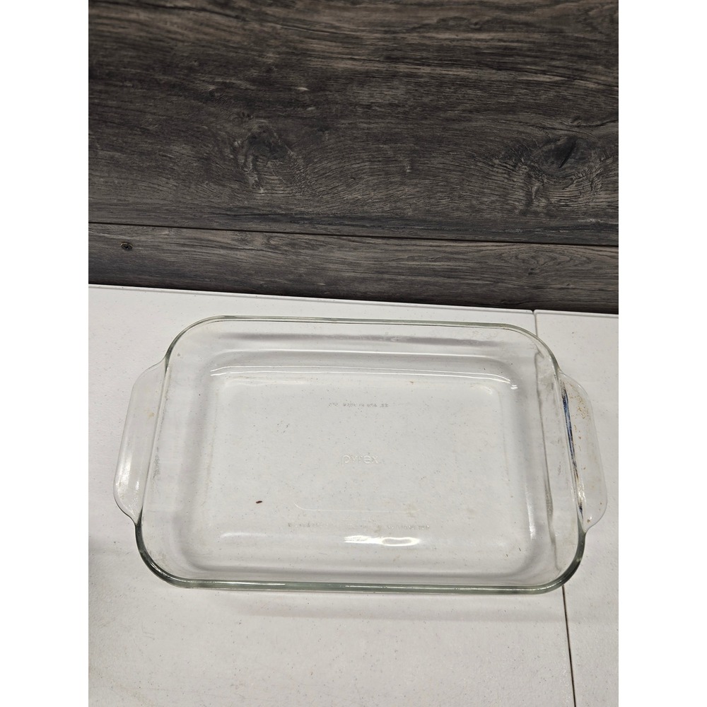 Pyrex 232 Clear Glass Rectangular Baking Dish 2.2 Quart 2L Made in USA